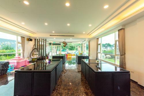 Meteoric Villa