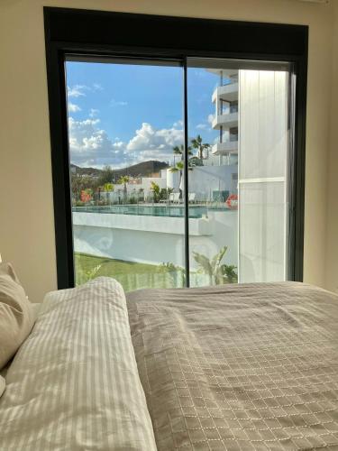 The View Luxury Vacation Apartment 4