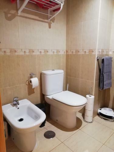 Apartamento En Fuengirola Con Piscina Y Parking