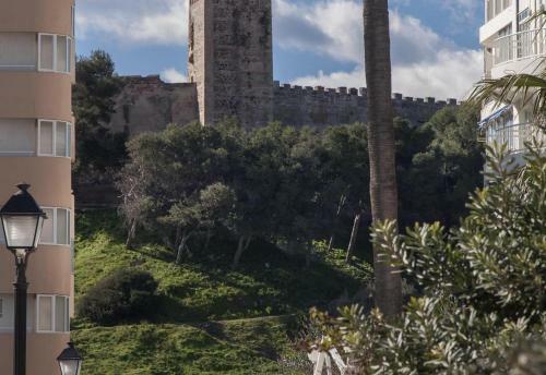 Lovely Townhouse Next To The Beach