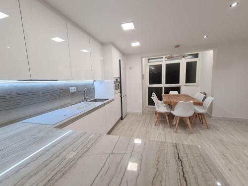 104a Apartamento A Estrenar 11 Personas Centro