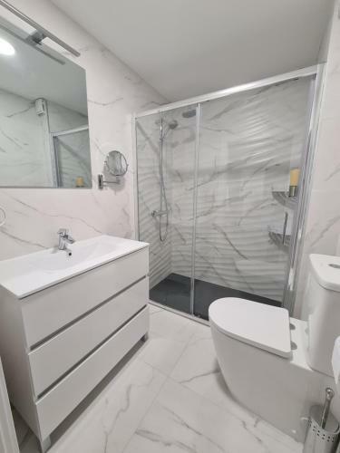 104a Apartamento A Estrenar 11 Personas Centro