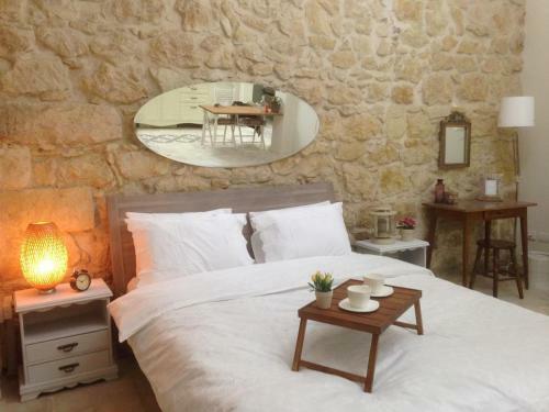 Bed & Breakfast Trumpeldor Suites