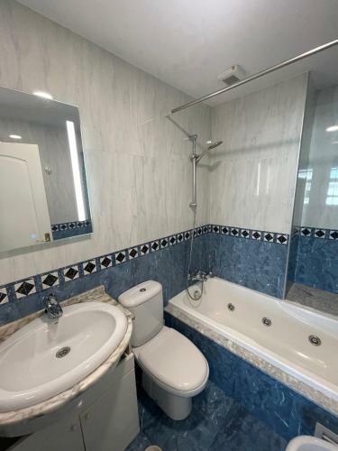 Apartamento Primera L�nea Playa+parking Gratis