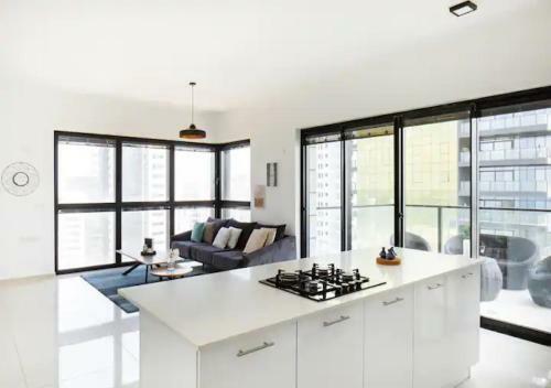 O&o Group- Special Apartment Sea View Luxury Tower