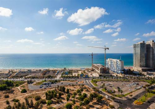 Apartamento O?&o Group- Mini Penthouse 3br Sea View Bat-yam