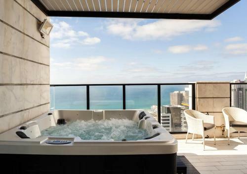 Apartamento O?&o Group- Luxury Penthouse Jacuzzi Sea 36 Floor