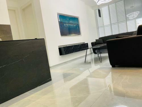 Apartamento New! Luxus- Best Suit 2 Minutes Fromtel Aviv