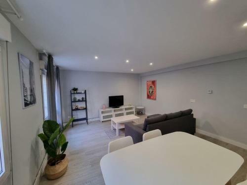 111a Apartamento Moderno De 2 Habitaciones