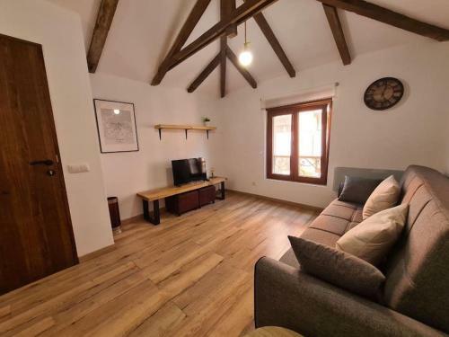 Apartamento 119e3 - �ticos Con Encanto En El Centro