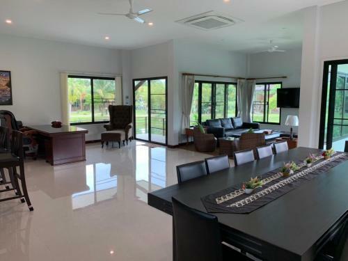 Villa Warin 2 Bedroom By Thailife