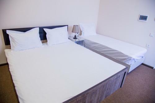 Continent Hotel