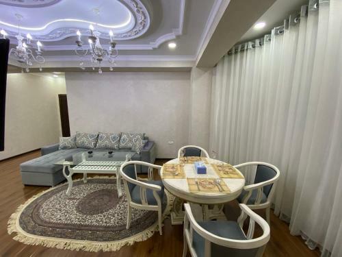 ?comfy? Apartment