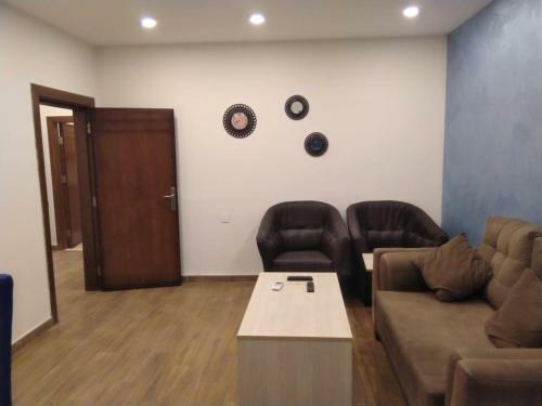 Ground Floor Two Bed Room Apartment With Garden