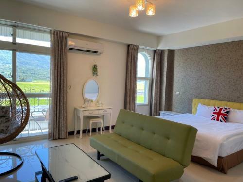 Hostal Holiday Homestay