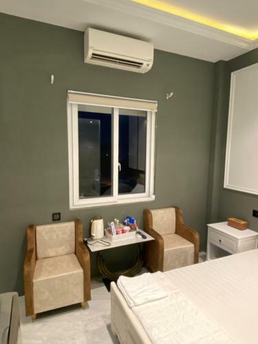 Hotel Kh�ch S?n Ph??c H?ng 1