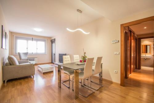 Apartamento Enjoygranada Emir 3a - Piscina, Gym & Parking