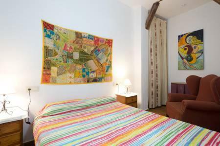 Charming, Spacious Albayzin Apartment