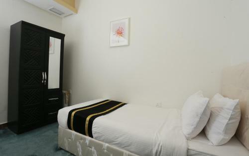 Dahlia Hotel Apartments