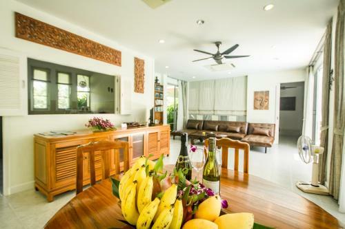Villa Thailee