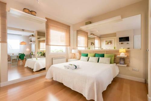 Apartasuite Deluxe Centro Hist�rico �tico Tranquilo Con Terrazas A Pie de Calle