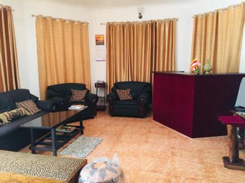 Hostal New Toropi Homestay