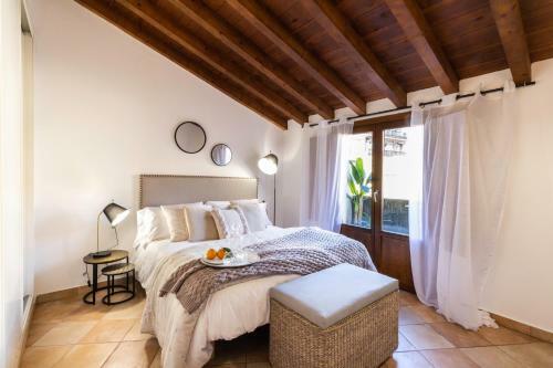 Apartamento Junto Al Albaic�n Con Terraza