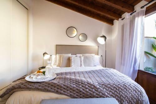 Apartamento Junto Al Albaic�n Con Terraza