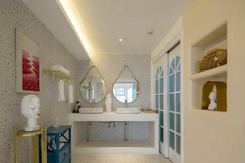 Bodhisattva Guest House