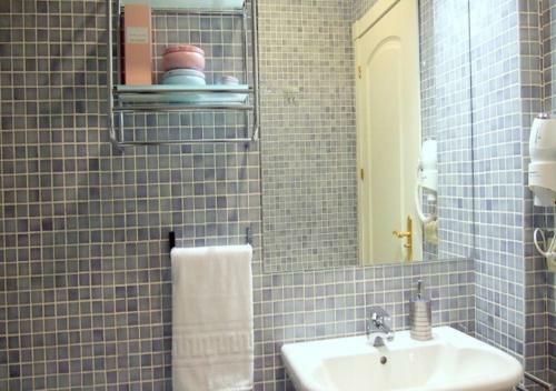 Apartamento Reyes Cat�licos I