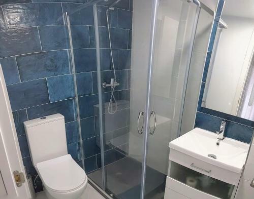 Apartamento Salobre�a - Primera L�nea de Playa Junto Al Paseo Mar�timo