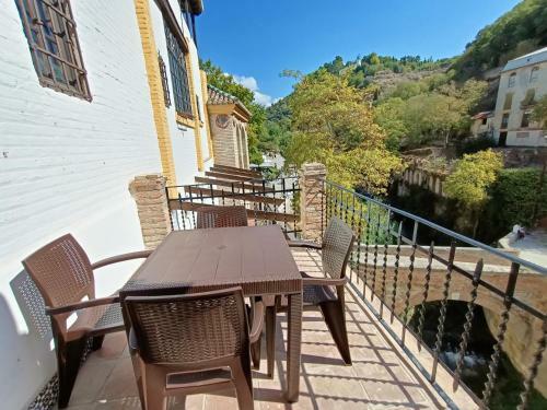 Apartamento Increible Terraza Privada Bajo La Alhambra
