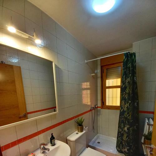 Apartamento Duplex Real de Cartuja,apartments And Parking