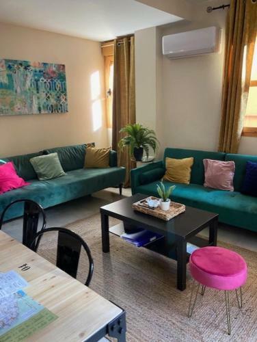 Apartamento Duplex Real de Cartuja,apartments And Parking