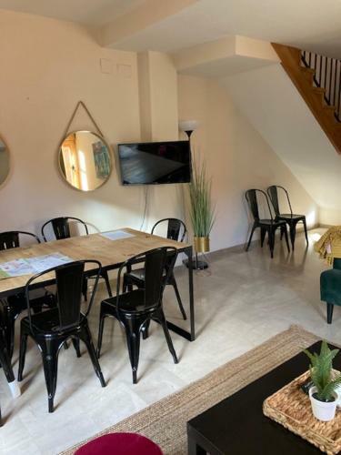 Apartamento Duplex Real de Cartuja,apartments And Parking