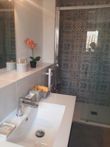 Hostal Lux Blue Realejo Apartment