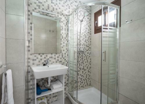 Apartamentos �ptima Mesones Parking