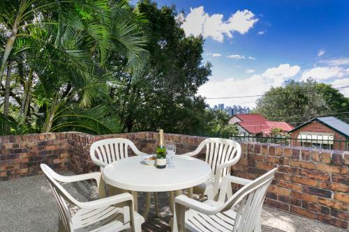 Aparthotel Toowong Villas
