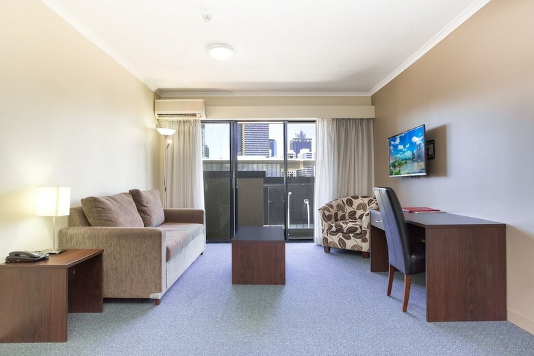 Riverside Hotel South Bank