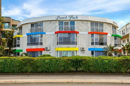 Beach Park Motor Inn