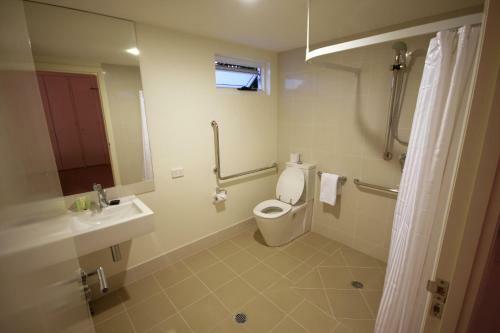 Aparthotel Domain Serviced Apartments
