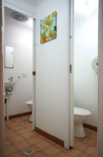 Hostal Ellie's Guest House