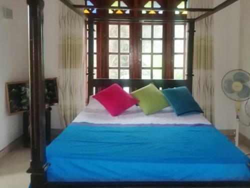 Hostal Whiteflowerhomestayella