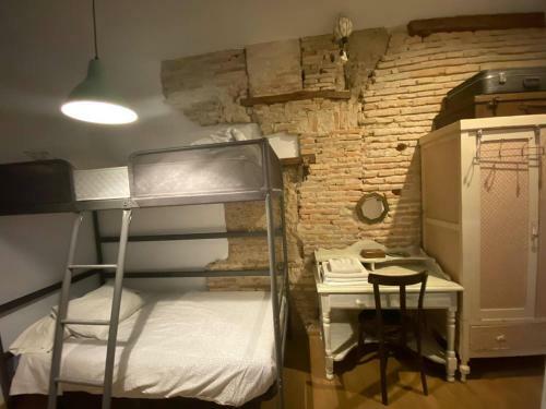 Charming Apartment In The Center Of Granada