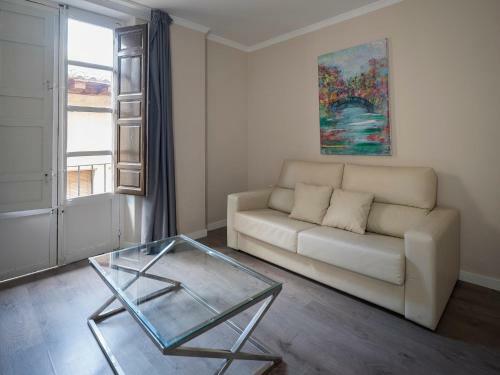 Apartamentos �ptima Palacete De La Alhambra Parking
