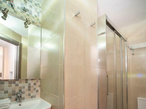 Apartamentos �ptima Palacete De La Alhambra Parking