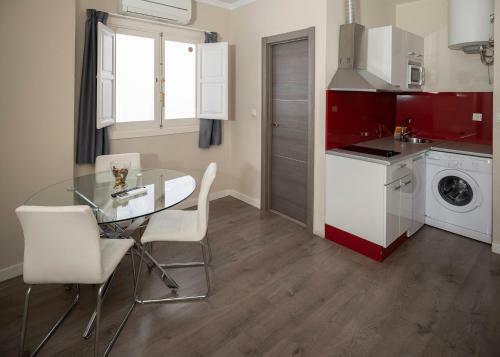 Apartamentos �ptima Palacete De La Alhambra Parking