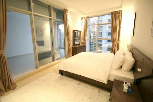 Apartamento R&h-3br, Marina, Stunning Sea Views