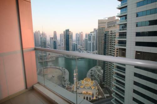 Apartamento R&h-3br, Marina, Stunning Sea Views