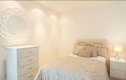 Mayfair Serviced Apartment - D1 Tower